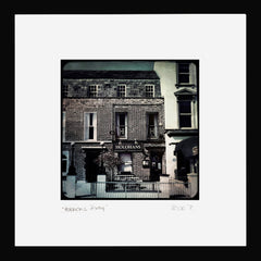 Belfast - Holohan's Pantry-Available In One Size Only-Black Box Frame (No Mount)