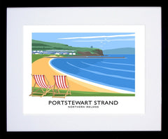 Co Derry - Portstewart Strand Frame Black 40x30 With Mount